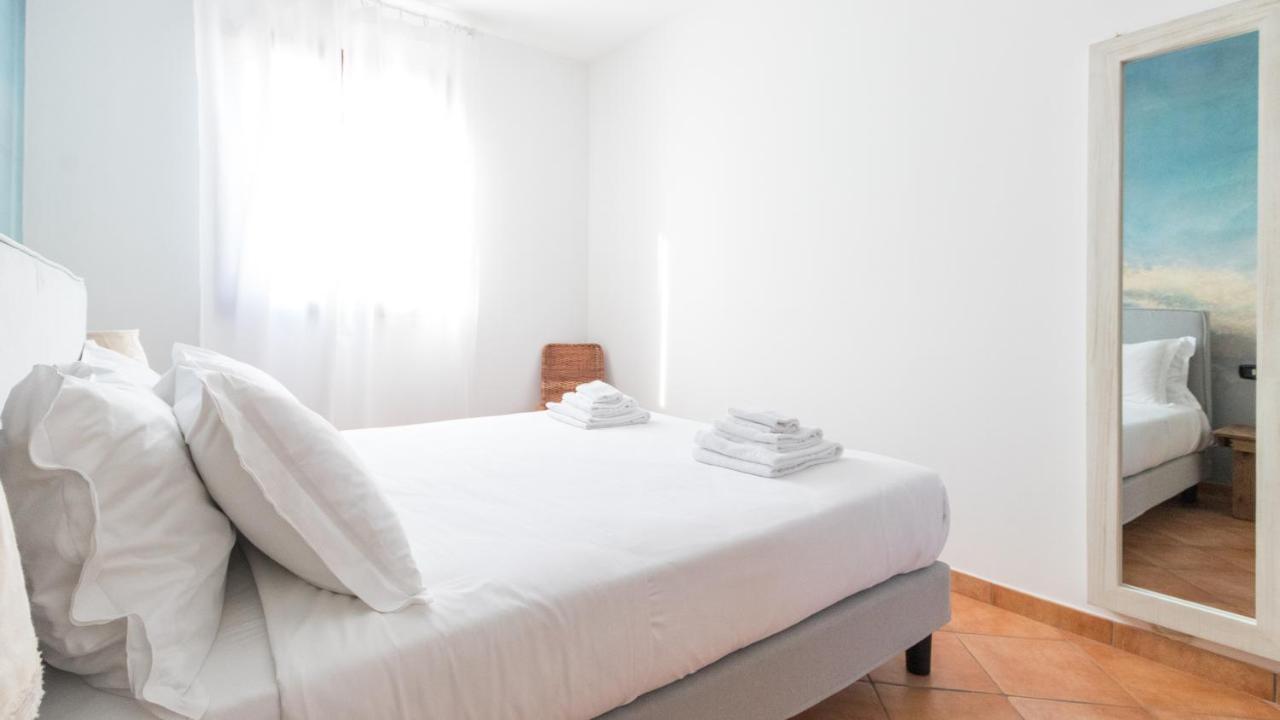 Italianway - Ottoventi Apartments 兰佩杜萨 外观 照片
