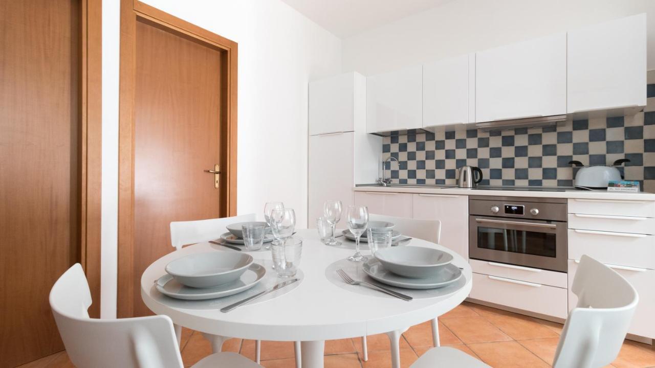 Italianway - Ottoventi Apartments 兰佩杜萨 外观 照片