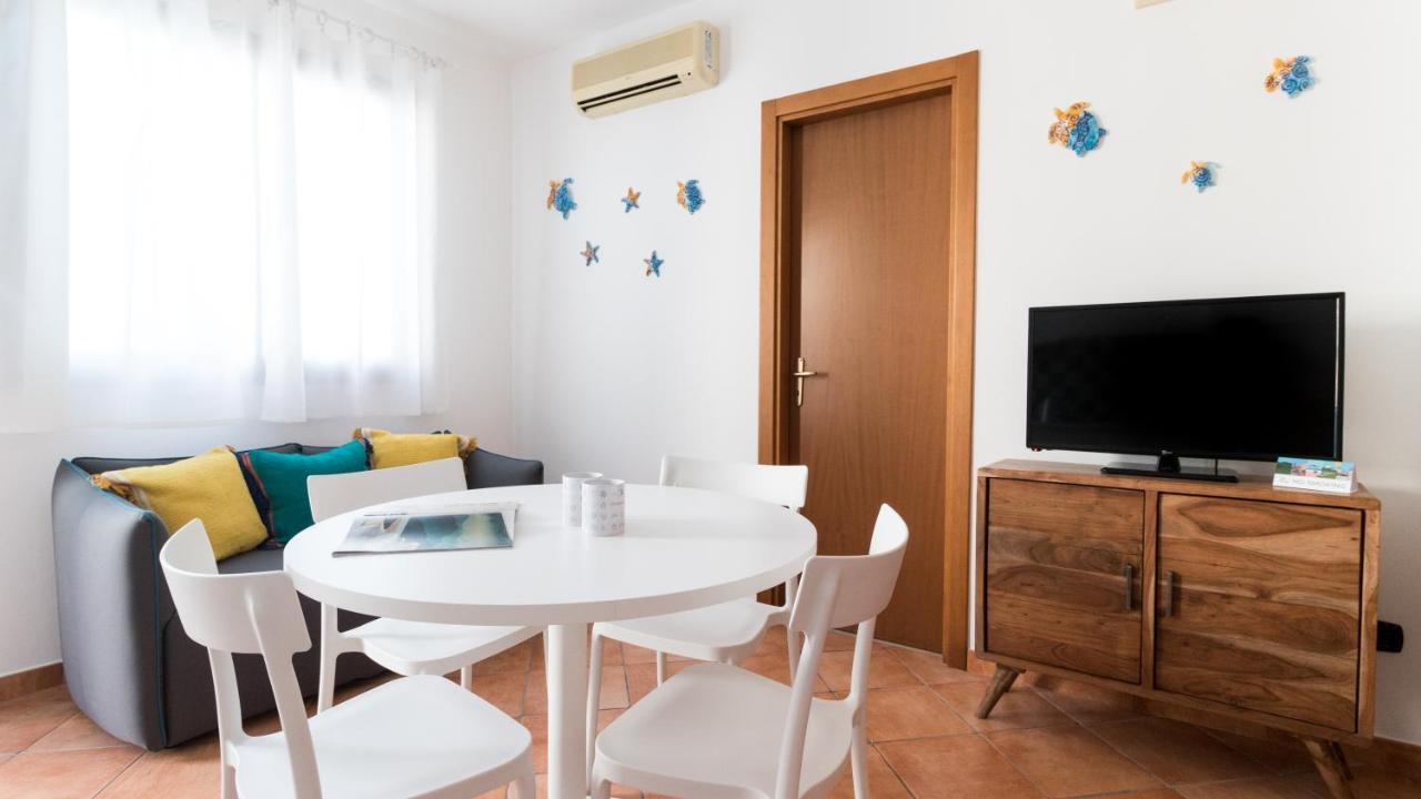 Italianway - Ottoventi Apartments 兰佩杜萨 外观 照片