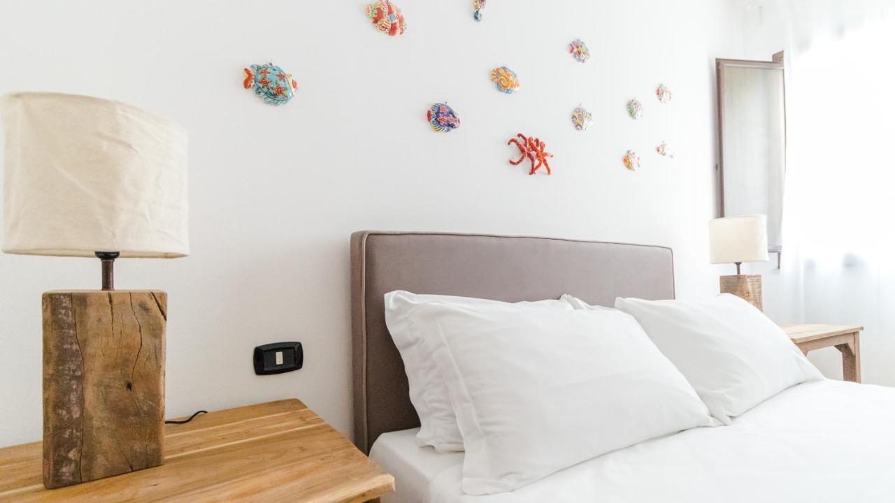 Italianway - Ottoventi Apartments 兰佩杜萨 外观 照片