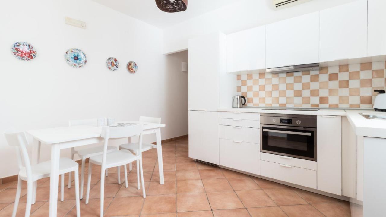 Italianway - Ottoventi Apartments 兰佩杜萨 外观 照片